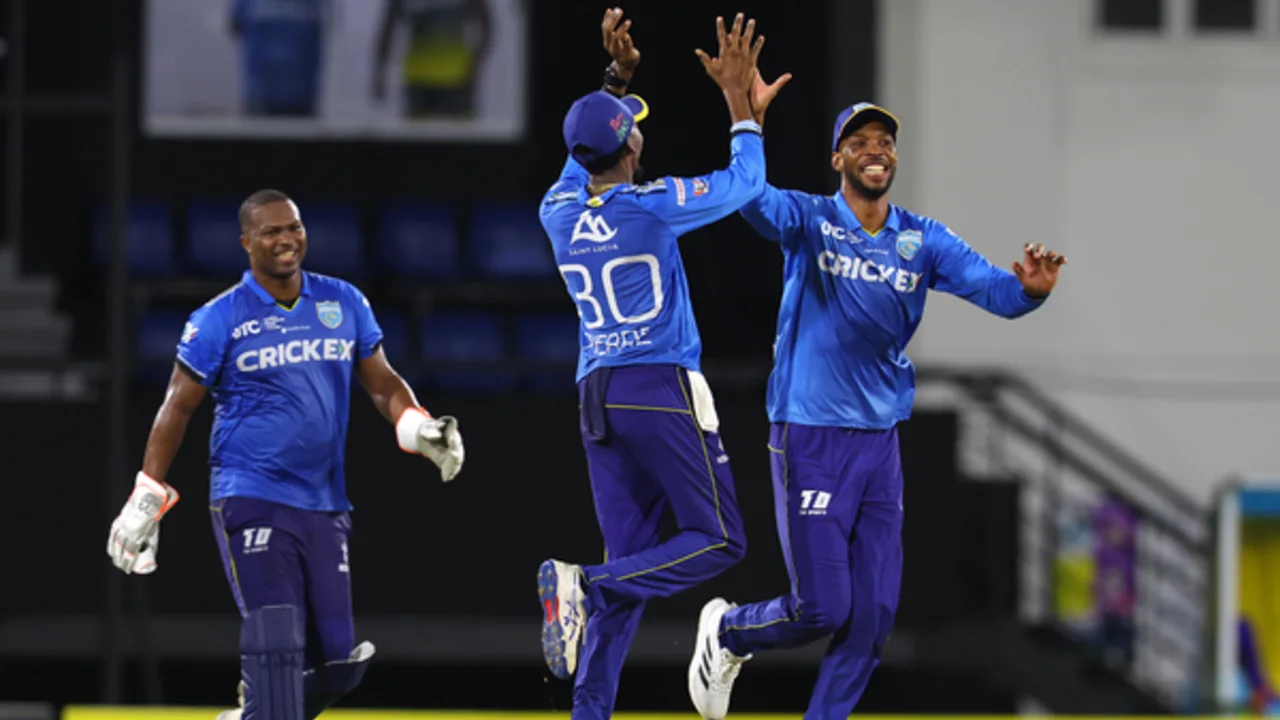 Roston Chase celebrates with Saint Lucia Kings teammates during a match against Antigua and Barbuda Falcons